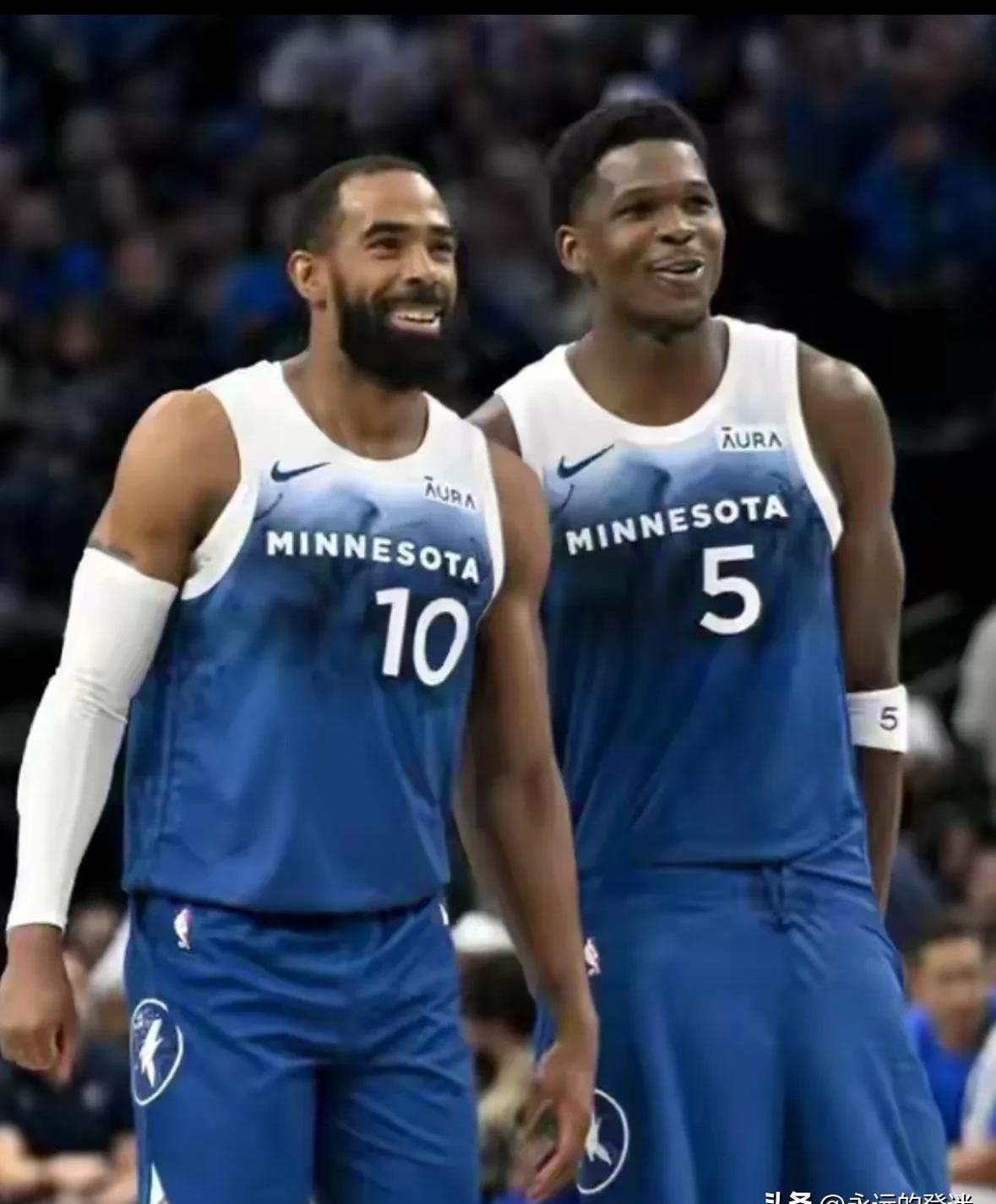 快船主场力克森林狼,取得两连胜 快船主场力克森林狼,取得两连胜