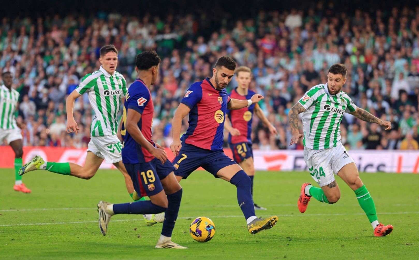 皇家贝蒂斯客场险胜,士气大振的简单介绍 皇家贝蒂斯客场险胜,士气大振的简单介绍