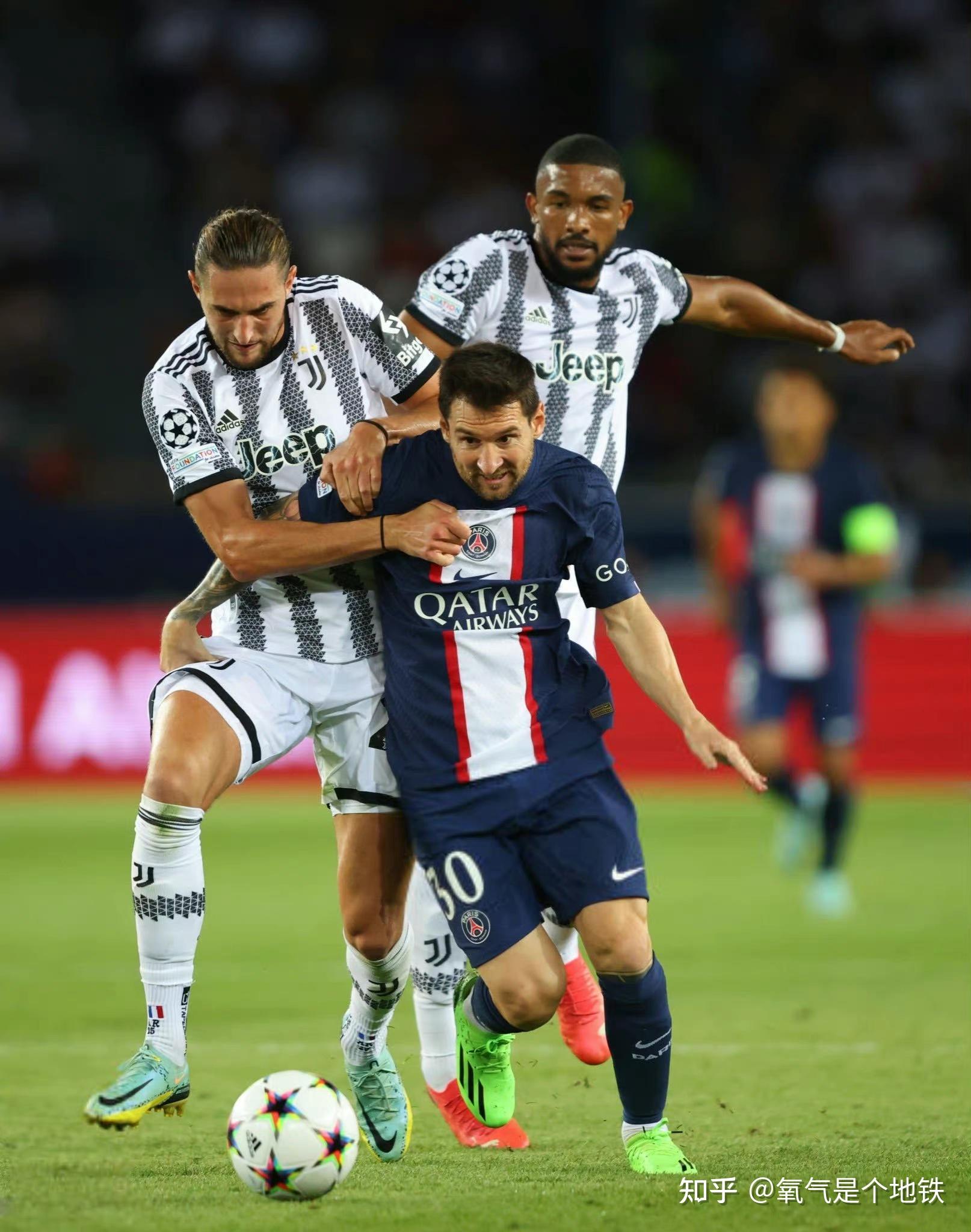 开云体育登录入口-尤文图斯主场不敌巴黎圣日耳曼,落后战况堪忧的简单介绍