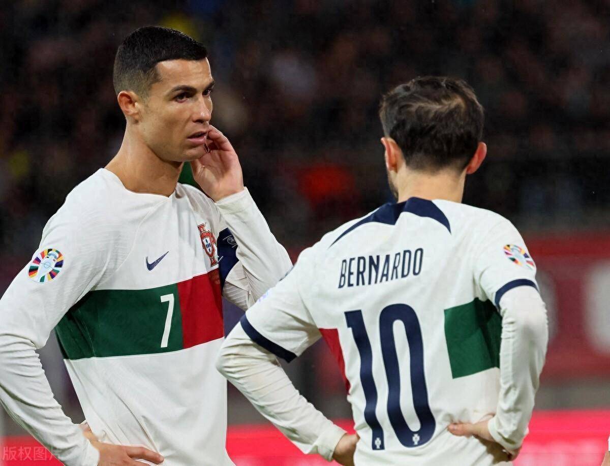 开云体育app下载地址-包含瑞士队憾平保加利亚,预赛积分略显乏力的词条