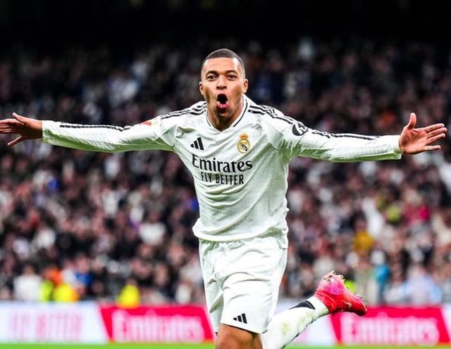 开云体育登录-马德里德比再度上演,皇马欲继续胜利