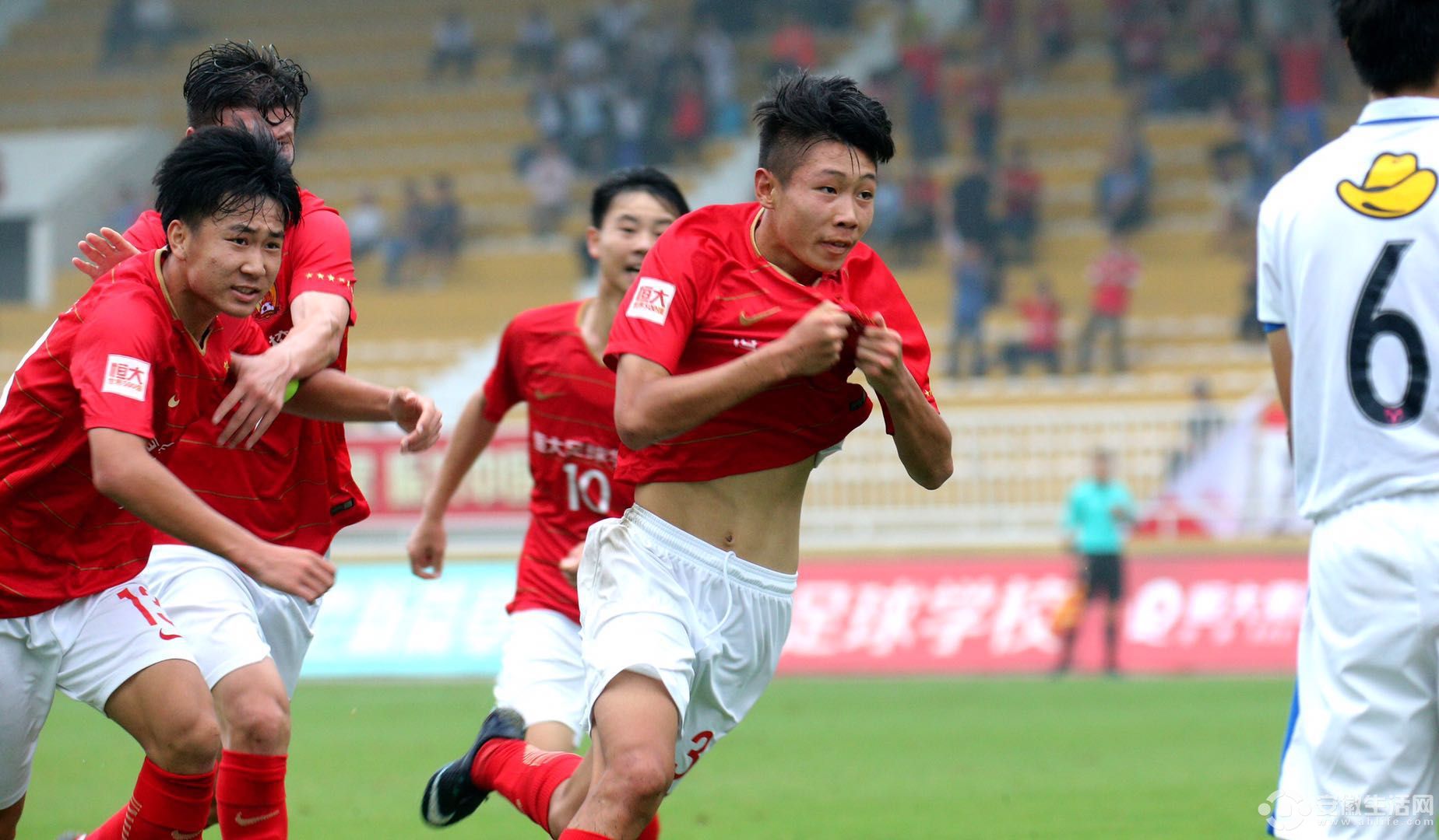 中国队丝毫不弱，雄心勃勃朝着世界杯迈进的简单介绍