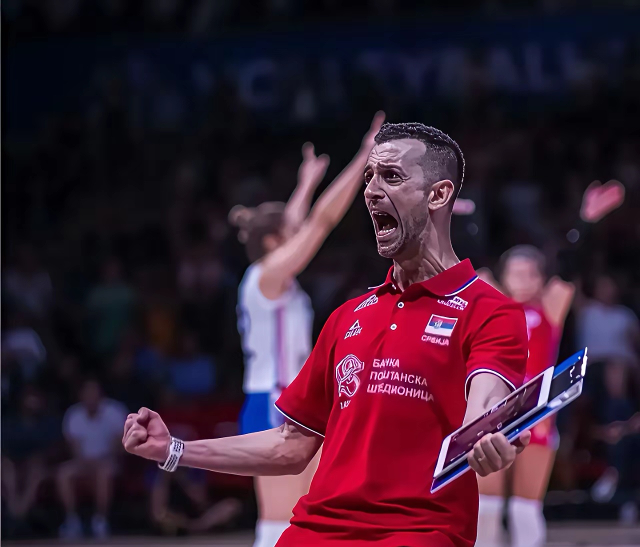 罗马中场状态神勇，助球队保持不败的简单介绍