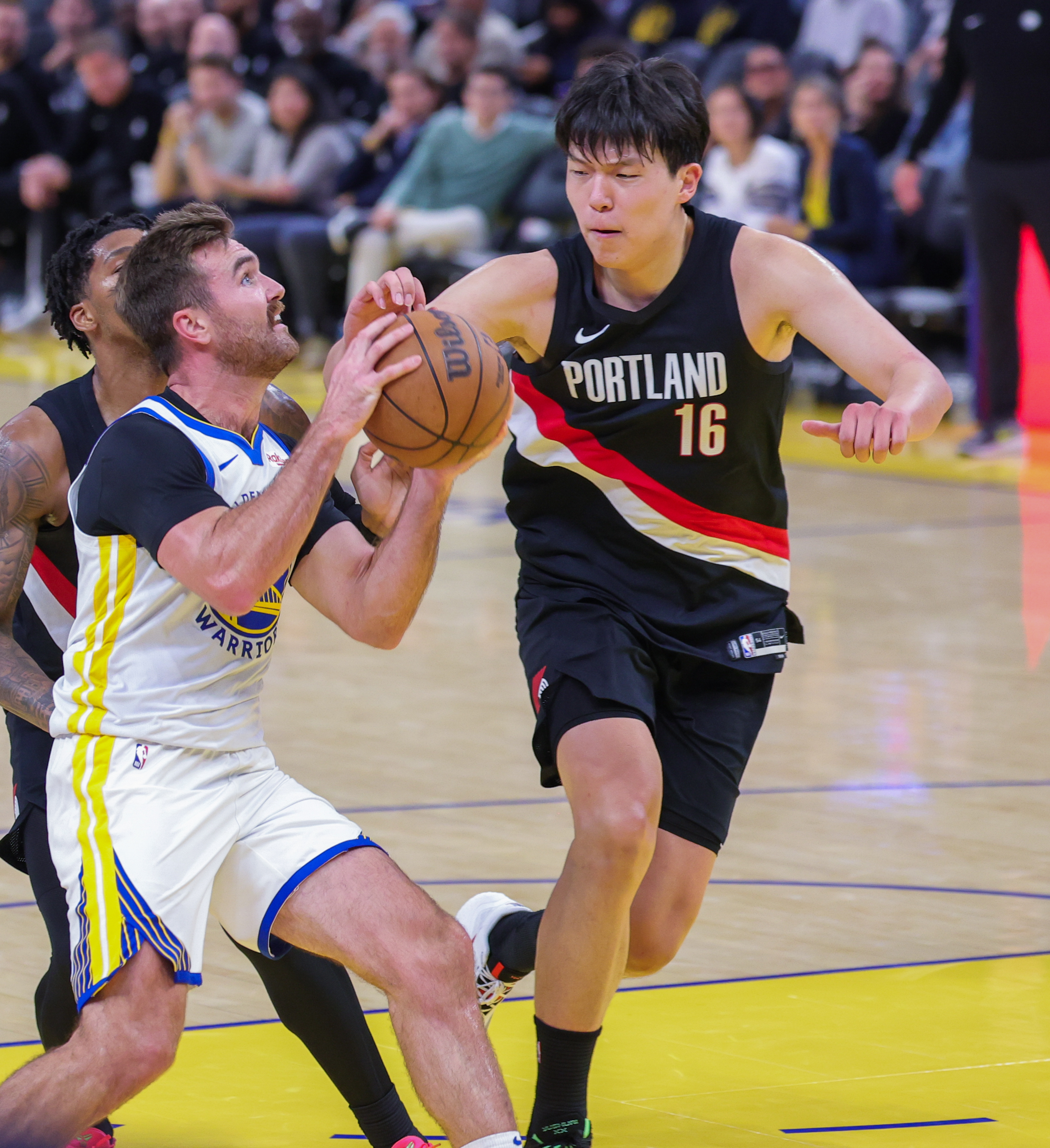 勇士队遭遇伤病困扰，球队进攻受影响