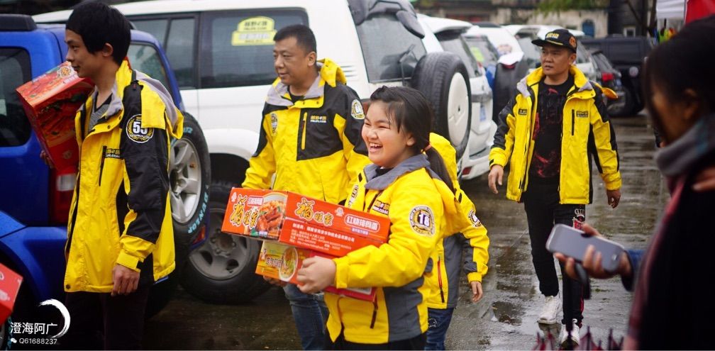 吉林联队球员完成助威活动慰问学生的简单介绍