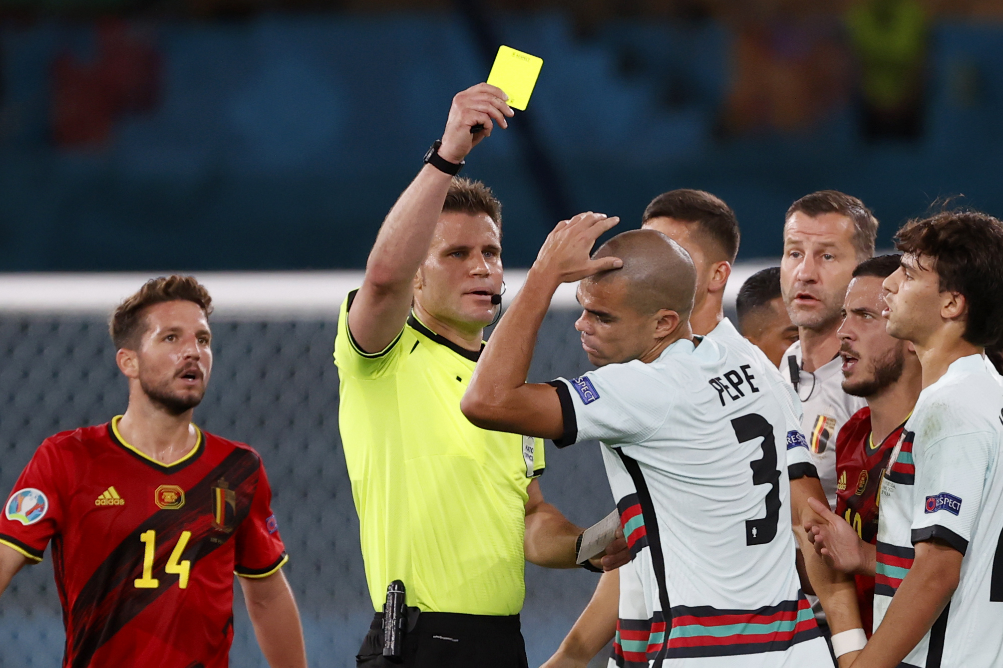 英格兰大胜捷克，欧洲杯四分之一决赛晋级的简单介绍