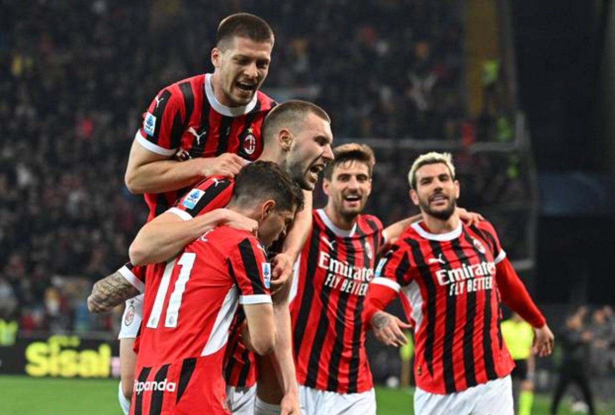 开云体育在线-欧洲联赛球队的顽强拼搏精神