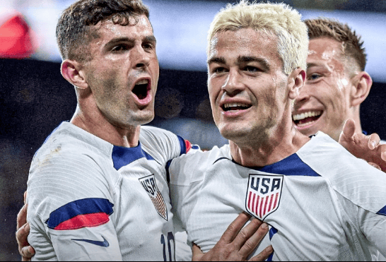 墨西哥队在友谊赛中击败对手，士气高涨的简单介绍